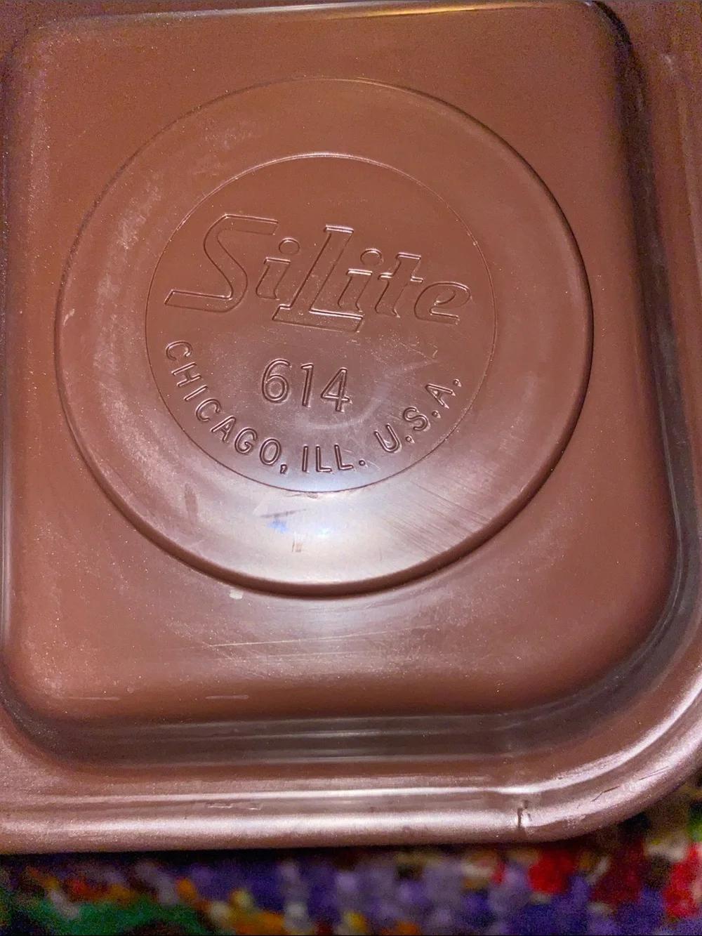 Vintage Si Lite Classic Compartment Party Trays - 3 Brown and 2 Cream